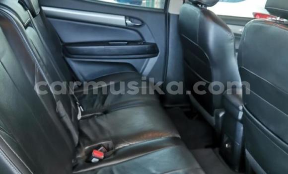 Nunua Ilio tumika Chevrolet TrailBlazer Fedha Gari ndani ya Beitbridge nchini Matabeleland Kusini Nunua Ilio tumika Chevrolet TrailBlazer Fedha Gari ndani ya Beitbridge nchini Matabeleland Kusini