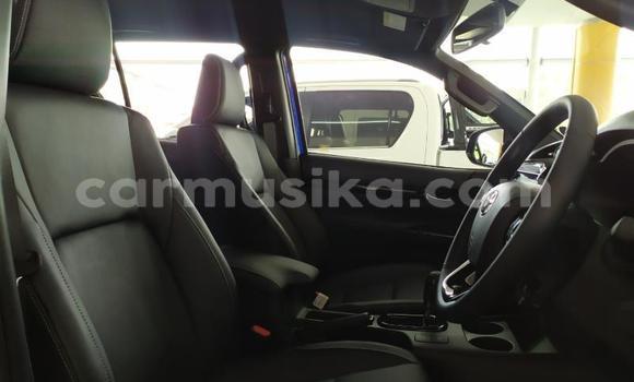 Tenga Tsaru Toyota Hilux Bhuruu Mota in Beitbridge in Matabeleland South Tenga Tsaru Toyota Hilux Bhuruu Mota in Beitbridge in Matabeleland South