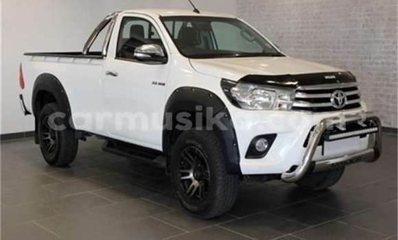 Acheter Occasion Voiture Toyota Hilux Blanc à Avondale, Harare Acheter Occasion Voiture Toyota Hilux Blanc à Avondale, Harare