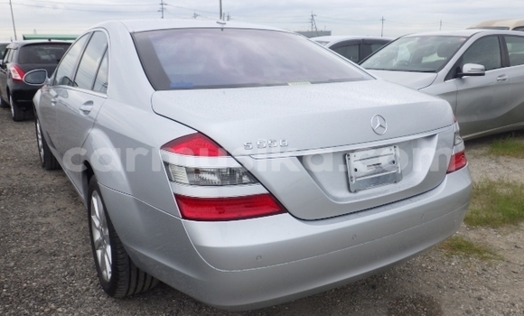 Acheter Occasion Voiture Mercedes‒Benz S–Class Gris à Beitbridge, Matabeleland South Acheter Occasion Voiture Mercedes‒Benz S–Class Gris à Beitbridge, Matabeleland South