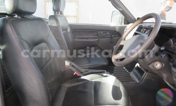 Nunua Ilio tumika Mitsubishi Colt Nyeupe Gari ndani ya Beitbridge nchini Matabeleland Kusini Nunua Ilio tumika Mitsubishi Colt Nyeupe Gari ndani ya Beitbridge nchini Matabeleland Kusini