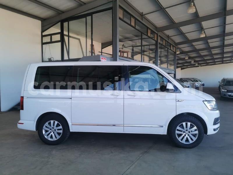 Big with watermark volkswagen caravelle matabeleland south beitbridge 17872