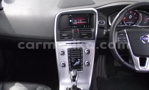 Buy Used Volvo XC60 Silver Car in Beitbridge in Matabeleland South Buy Used Volvo XC60 Silver Car in Beitbridge in Matabeleland South