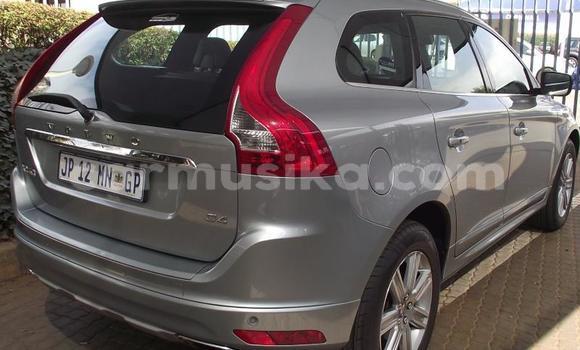 Buy Used Volvo XC60 Silver Car in Beitbridge in Matabeleland South Buy Used Volvo XC60 Silver Car in Beitbridge in Matabeleland South