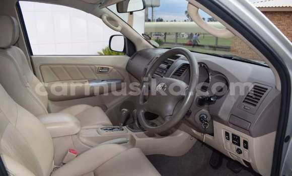 Tenga Tsaru Toyota Fortuner Sirivha Mota in Harare in Harare Tenga Tsaru Toyota Fortuner Sirivha Mota in Harare in Harare