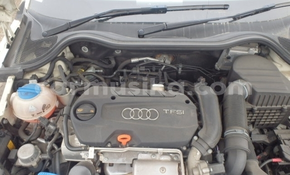 Nunua Ilio tumika Audi A1 Nyeupe Gari ndani ya Beitbridge nchini Matabeleland Kusini Nunua Ilio tumika Audi A1 Nyeupe Gari ndani ya Beitbridge nchini Matabeleland Kusini