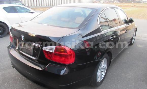 Acheter Occasion Voiture BMW 3200 Noir à Beitbridge, Matabeleland South Acheter Occasion Voiture BMW 3200 Noir à Beitbridge, Matabeleland South