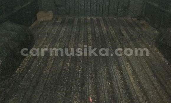 Acheter Occasion Voiture Toyota Hilux Blanc à Harare, Harare Acheter Occasion Voiture Toyota Hilux Blanc à Harare, Harare