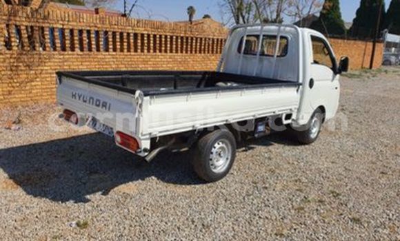Acheter Occasion Voiture Hyundai H1 Blanc à Harare, Harare Acheter Occasion Voiture Hyundai H1 Blanc à Harare, Harare