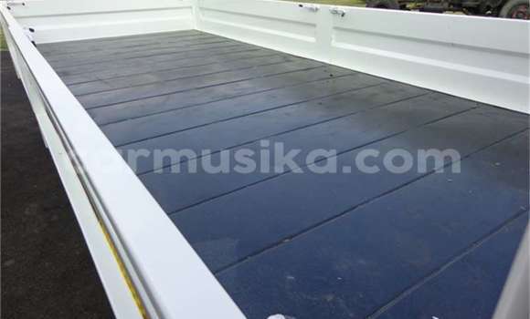 Acheter Occasion Utilitaire Toyota Dyna Blanc à Harare, Harare Acheter Occasion Utilitaire Toyota Dyna Blanc à Harare, Harare