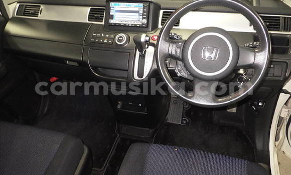 Tenga Tsaru Honda Stepwgn Chena Mota in Beitbridge in Matabeleland South Tenga Tsaru Honda Stepwgn Chena Mota in Beitbridge in Matabeleland South