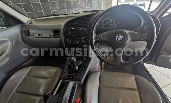 Acheter Occasion Voiture BMW 3–Series Vert à Beitbridge, Matabeleland South Acheter Occasion Voiture BMW 3–Series Vert à Beitbridge, Matabeleland South