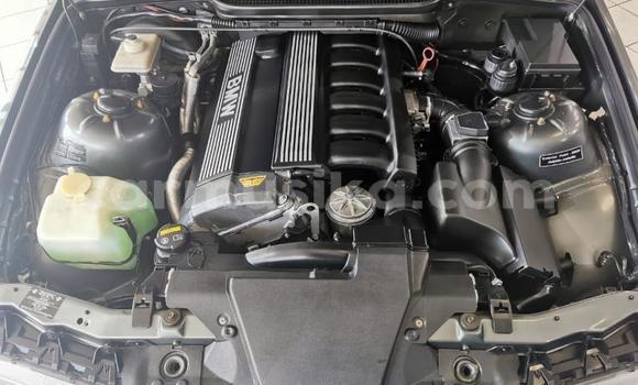 Acheter Occasion Voiture BMW 3–Series Vert à Beitbridge, Matabeleland South Acheter Occasion Voiture BMW 3–Series Vert à Beitbridge, Matabeleland South