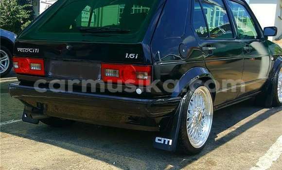 Nunua Ilio tumika Volkswagen Golf Nyeusi Gari ndani ya Beitbridge nchini Matabeleland Kusini Nunua Ilio tumika Volkswagen Golf Nyeusi Gari ndani ya Beitbridge nchini Matabeleland Kusini