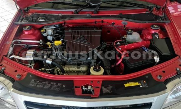 Buy Used Nissan NP 300 White Car in Beitbridge in Matabeleland South