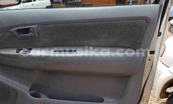 Acheter Occasion Voiture Toyota Hilux Gris à Harare, Harare Acheter Occasion Voiture Toyota Hilux Gris à Harare, Harare
