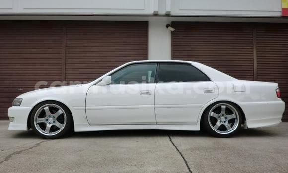 Acheter Occasion Voiture Toyota Chaser Blanc à Beitbridge, Matabeleland South Acheter Occasion Voiture Toyota Chaser Blanc à Beitbridge, Matabeleland South