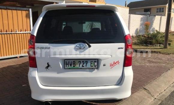Buy Used Toyota Avanza White Car in Beitbridge in Matabeleland South Buy Used Toyota Avanza White Car in Beitbridge in Matabeleland South