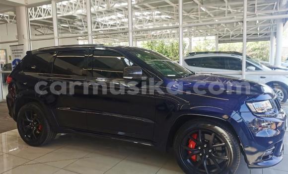 Nunua Ilio tumika Jeep Grand Cherokee SRT8 Bluu Gari ndani ya Beitbridge nchini Matabeleland Kusini Nunua Ilio tumika Jeep Grand Cherokee SRT8 Bluu Gari ndani ya Beitbridge nchini Matabeleland Kusini