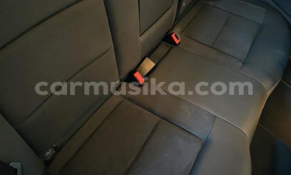 Acheter Occasion Voiture Mercedes‒Benz E–Class Blanc à Beitbridge, Matabeleland South Acheter Occasion Voiture Mercedes‒Benz E–Class Blanc à Beitbridge, Matabeleland South