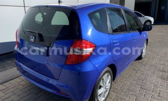 Buy Used Honda Jazz Blue Car in Beitbridge in Matabeleland South Buy Used Honda Jazz Blue Car in Beitbridge in Matabeleland South
