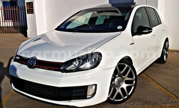 Acheter Occasion Voiture Volkswagen Golf GTI Blanc à Bulawayo, Bulawayo Acheter Occasion Voiture Volkswagen Golf GTI Blanc à Bulawayo, Bulawayo