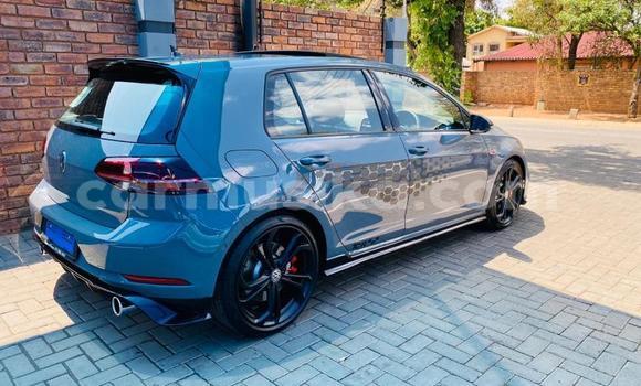 Tenga Tsaru Volkswagen Golf GTI Zvimwe Mota in Bulawayo in Bulawayo Tenga Tsaru Volkswagen Golf GTI Zvimwe Mota in Bulawayo in Bulawayo