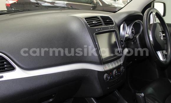 Nunua Ilio tumika Dodge Journey Fedha Gari ndani ya Beitbridge nchini Matabeleland Kusini Nunua Ilio tumika Dodge Journey Fedha Gari ndani ya Beitbridge nchini Matabeleland Kusini