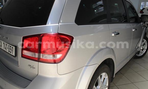 Nunua Ilio tumika Dodge Journey Fedha Gari ndani ya Beitbridge nchini Matabeleland Kusini Nunua Ilio tumika Dodge Journey Fedha Gari ndani ya Beitbridge nchini Matabeleland Kusini