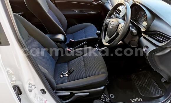 Nunua Ilio tumika Toyota Yaris Fedha Gari ndani ya Harare nchini Harare Nunua Ilio tumika Toyota Yaris Fedha Gari ndani ya Harare nchini Harare