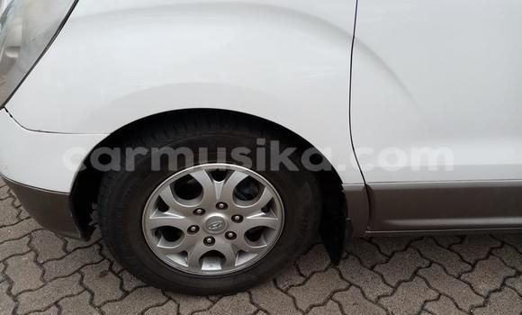 Acheter Occasion Voiture Hyundai H1 Blanc à Harare, Harare Acheter Occasion Voiture Hyundai H1 Blanc à Harare, Harare