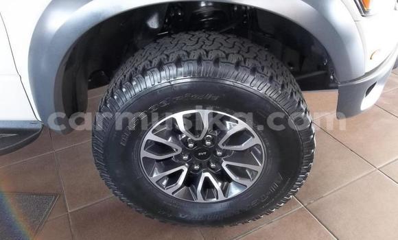 Acheter Occasion Voiture Ford Ranger Blanc à Les chutes Victoria, Matabeleland Nord Acheter Occasion Voiture Ford Ranger Blanc à Les chutes Victoria, Matabeleland Nord