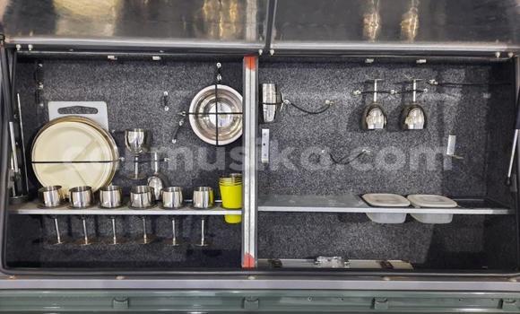 Acheter Occasion Voiture Land Rover Defender Vert à Emerald Hill, Harare Acheter Occasion Voiture Land Rover Defender Vert à Emerald Hill, Harare