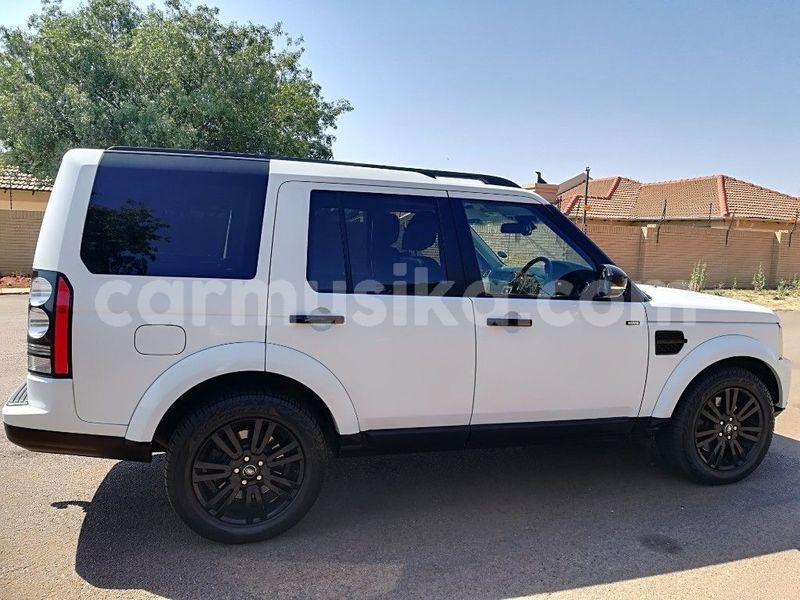 Big with watermark land rover discovery matabeleland south beitbridge 17964