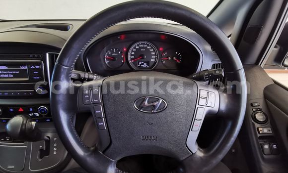 Tenga Tsaru Hyundai H1 Sirivha Mota in Beitbridge in Matabeleland South Tenga Tsaru Hyundai H1 Sirivha Mota in Beitbridge in Matabeleland South