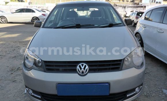Nunua Ilio tumika Volkswagen Polo Fedha Gari ndani ya Beitbridge nchini Matabeleland Kusini Nunua Ilio tumika Volkswagen Polo Fedha Gari ndani ya Beitbridge nchini Matabeleland Kusini