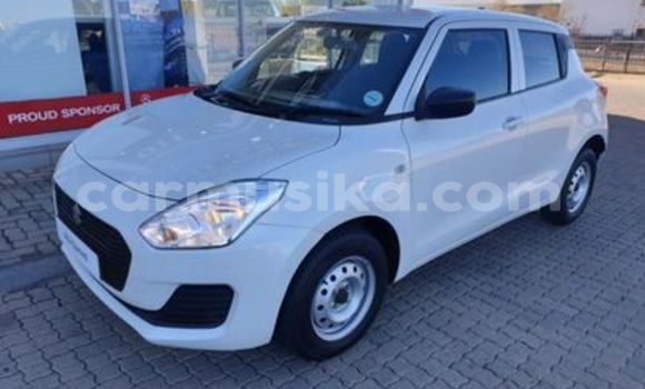 Buy Used Suzuki Swift White Car in Beitbridge in Matabeleland South