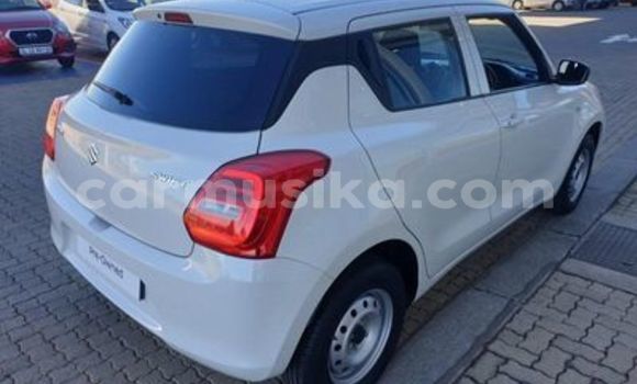 Buy Used Suzuki Swift White Car in Beitbridge in Matabeleland South Buy Used Suzuki Swift White Car in Beitbridge in Matabeleland South