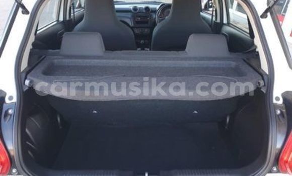 Buy Used Suzuki Swift White Car in Beitbridge in Matabeleland South Buy Used Suzuki Swift White Car in Beitbridge in Matabeleland South