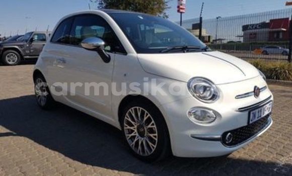 Nunua Ilio tumika Fiat 500 Nyeupe Gari ndani ya Beitbridge nchini Matabeleland Kusini