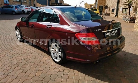 Acheter Occasion Voiture Mercedes‒Benz C–Class Rouge à Beitbridge, Matabeleland South Acheter Occasion Voiture Mercedes‒Benz C–Class Rouge à Beitbridge, Matabeleland South