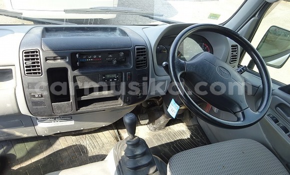 Acheter Occasion Voiture Toyota Dyna Blanc à Beitbridge, Matabeleland South Acheter Occasion Voiture Toyota Dyna Blanc à Beitbridge, Matabeleland South