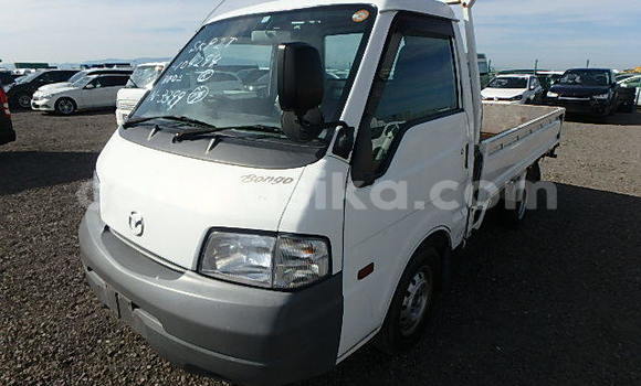 Buy Used Mazda Bongo White Car in Beitbridge in Matabeleland South Buy Used Mazda Bongo White Car in Beitbridge in Matabeleland South