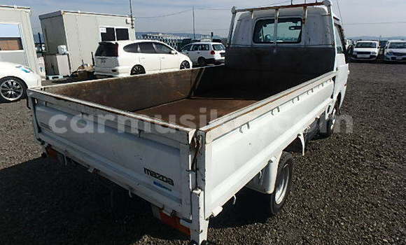 Buy Used Mazda Bongo White Car in Beitbridge in Matabeleland South Buy Used Mazda Bongo White Car in Beitbridge in Matabeleland South