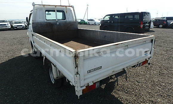 Buy Used Mazda Bongo White Car in Beitbridge in Matabeleland South Buy Used Mazda Bongo White Car in Beitbridge in Matabeleland South