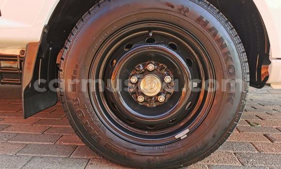 Acheter Occasion Utilitaire Hyundai H200 Blanc à Masvingo, Masvingo Acheter Occasion Utilitaire Hyundai H200 Blanc à Masvingo, Masvingo