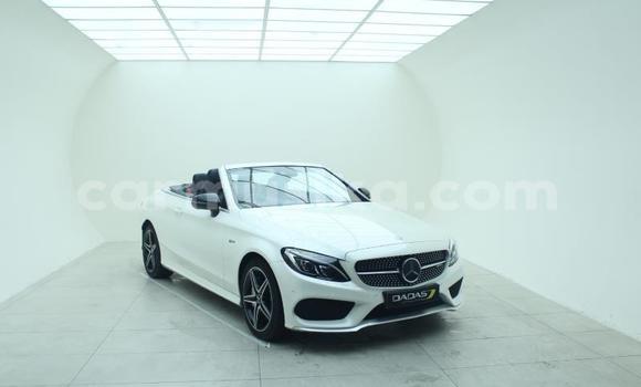 Acheter Occasion Voiture Mercedes Viano Blanc à Kwekwe, Midlands Acheter Occasion Voiture Mercedes Viano Blanc à Kwekwe, Midlands