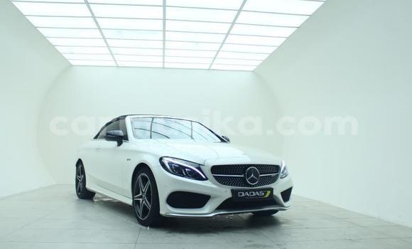 Acheter Occasion Voiture Mercedes Viano Blanc à Kwekwe, Midlands Acheter Occasion Voiture Mercedes Viano Blanc à Kwekwe, Midlands