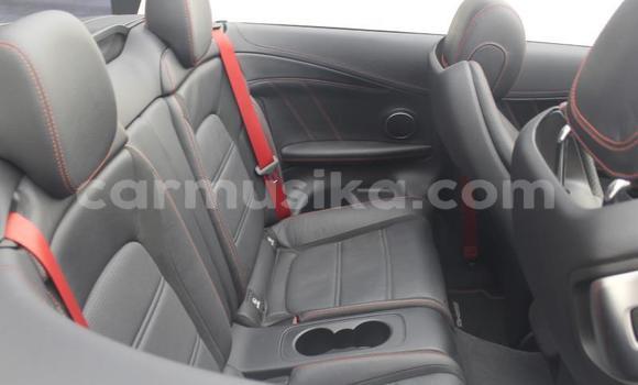 Acheter Occasion Voiture Mercedes Viano Blanc à Kwekwe, Midlands Acheter Occasion Voiture Mercedes Viano Blanc à Kwekwe, Midlands