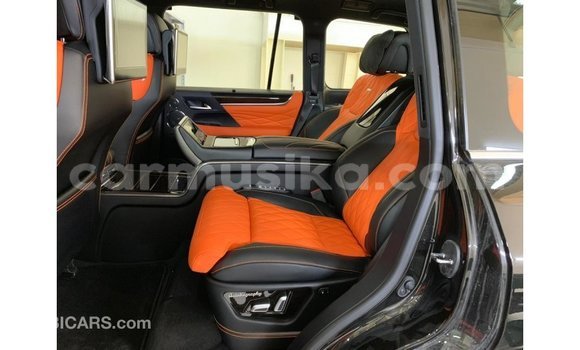 Acheter Import Voiture Lexus LX Noir à Import - Dubai, Harare Acheter Import Voiture Lexus LX Noir à Import - Dubai, Harare